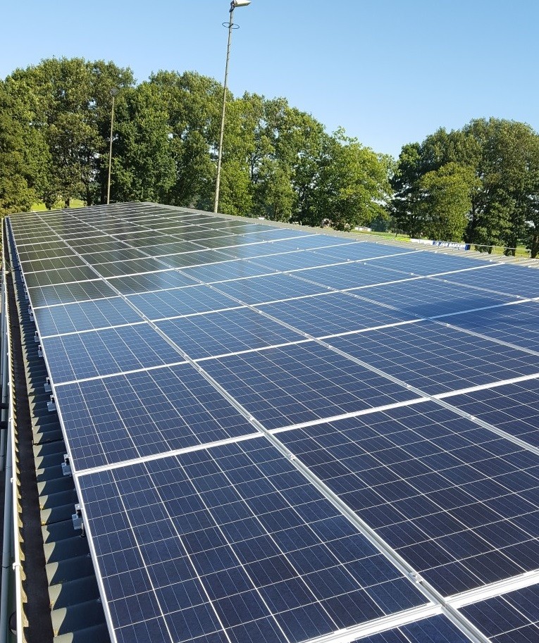 Zonnepanelen plat dak